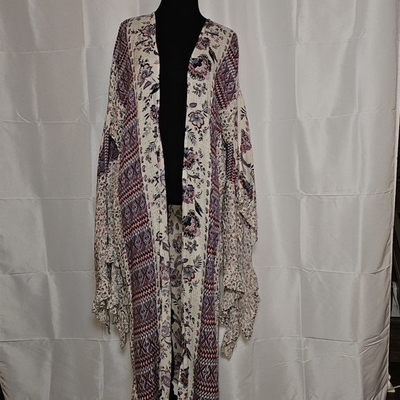 Altar'd State Other - Altar'd state bohemian oversized multi color kimono
